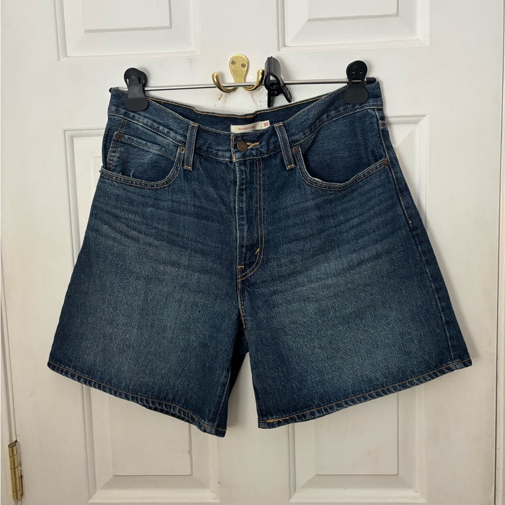 Levi's Women's Dark Blue ‘94 baggy Shorts